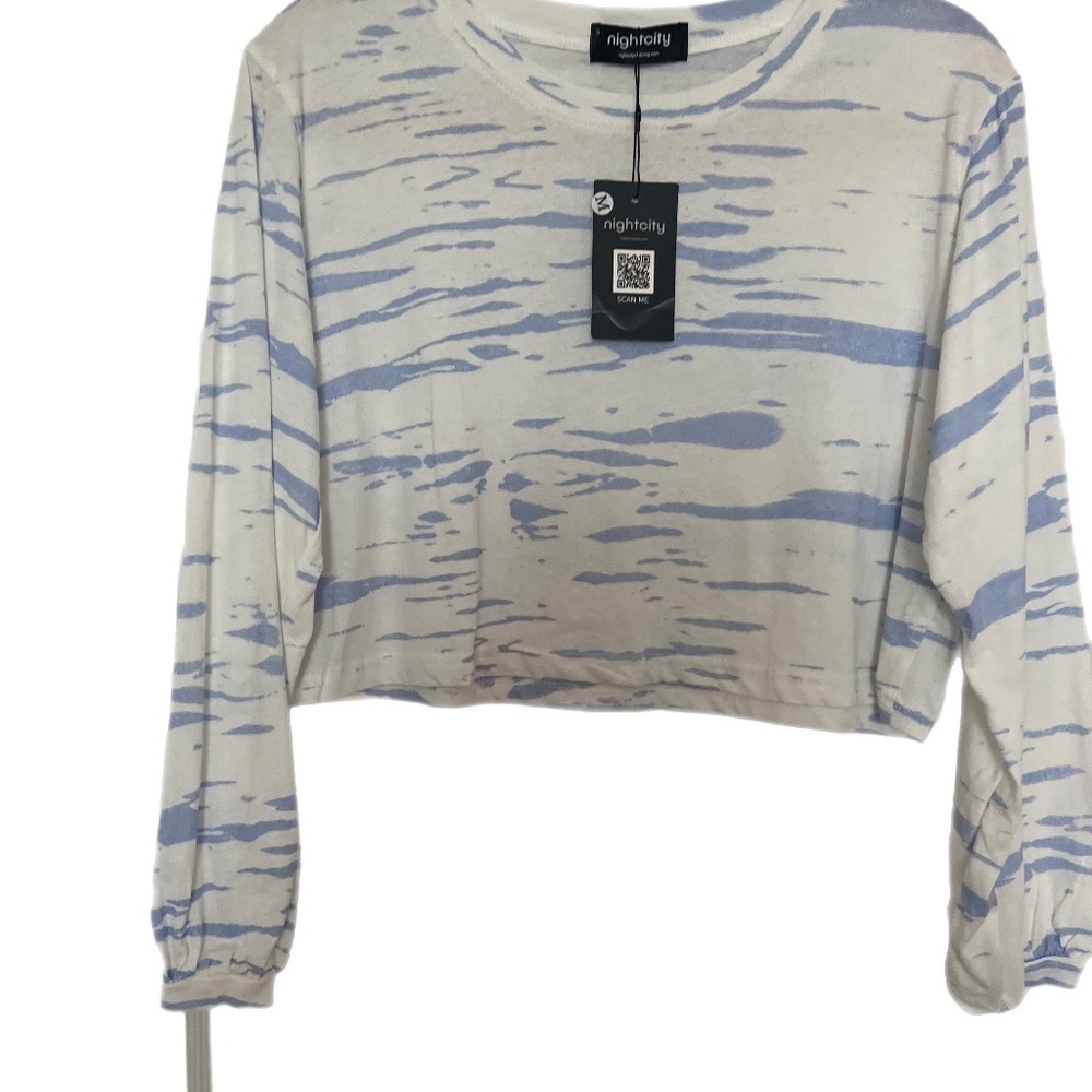 Pullover cropped NWT Athleisure tie dyed exercise workout top